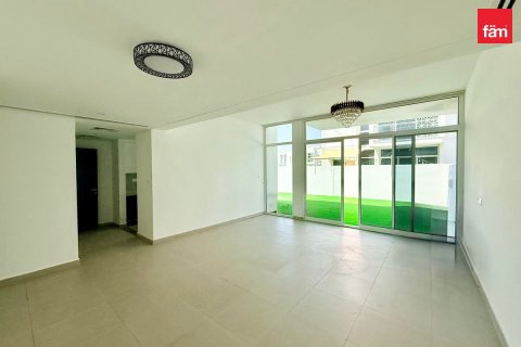 3 bedrooms Townhouse in Dubai, UAE No. 170052 5