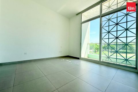 3 bedrooms Townhouse in Dubai, UAE No. 170052 8