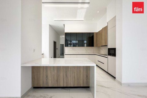 Villa de 6 dormitorios  No. 112223 23