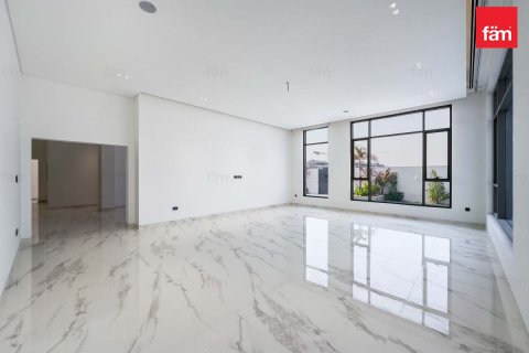 Villa de 6 dormitorios  No. 112223 4