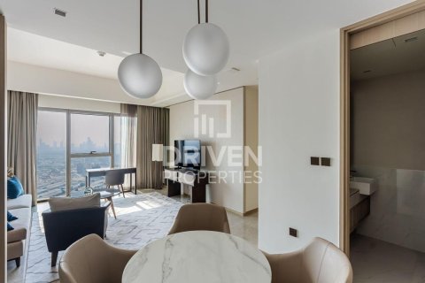 Квартира с 1 спальней в Address Harbour Point, ОАЭ №193626