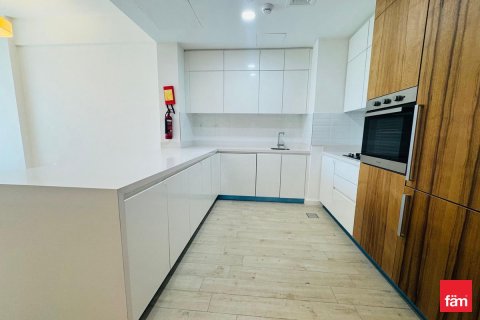 2 bedrooms Apartment in Dubai, UAE No. 163241 14