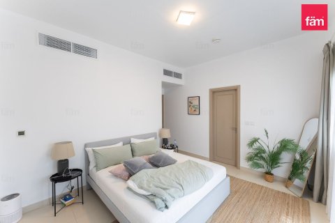 3 bedrooms Townhouse in Dubai, UAE No. 210743 6