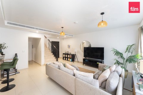 3 bedrooms Townhouse in Dubai, UAE No. 210743