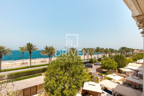 2 bedrooms Apartment in The Crescent, UAE No. 138027 3