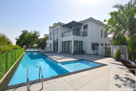 6 bedrooms Villa in Jumeirah Islands, UAE No. 194257