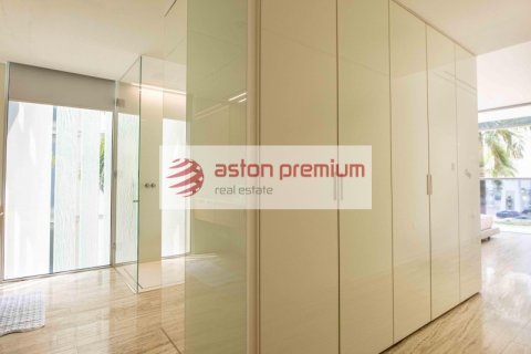 2 bedrooms Apartment in Palm Jumeirah, UAE No. 144881 16