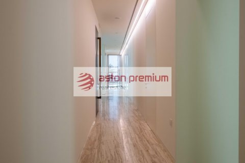2 bedrooms Apartment in Palm Jumeirah, UAE No. 144881 21