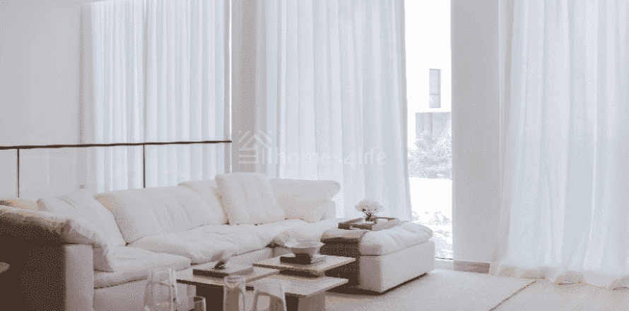 4 bedrooms Villa in Al Barari, UAE No. 152509