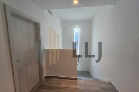 Villa de 5 dormitorios en  Yas Island, UAE No. 55251 19