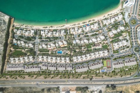 2 bedrooms Townhouse in Ras Al Khaimah, UAE No. 183907 8