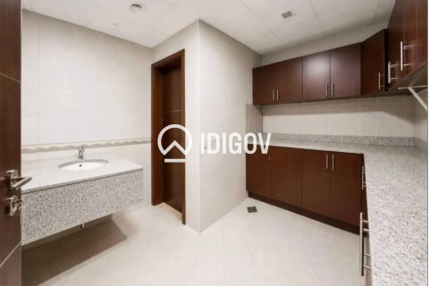 137.87m² Office in Al Manara Tower, UAE No. 184987 6