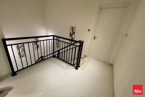 3 bedrooms Townhouse in Dubai, UAE No. 149214 9