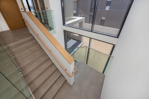 5 bedrooms Villa in Dubai, UAE No. 170743 25