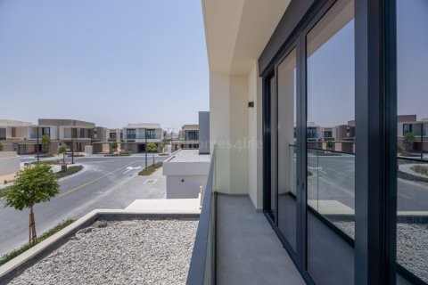 5 bedrooms Villa in Dubai, UAE No. 170743 22