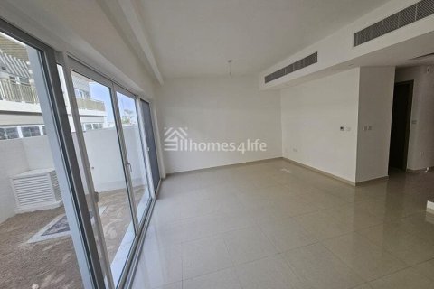 Townhouse de 3 dormitorios en DAMAC Hills (Akoya by DAMAC), UAE No. 150200 2