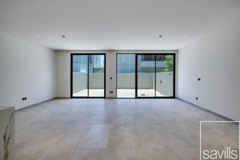 3 bedrooms Townhouse in Dubai Land, UAE No. 201165 9