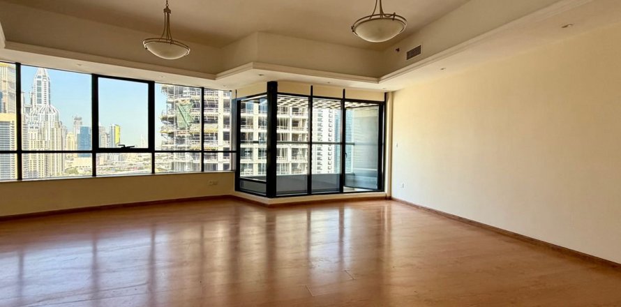 3 bedrooms Apartment in Dubai, UAE No. 144289