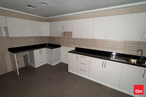 3 bedrooms Apartment in Dubai, UAE No. 144289 4