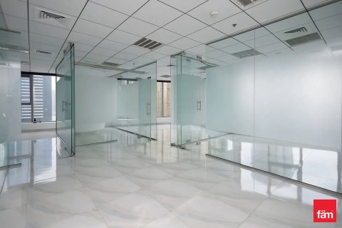 98.3m² Office in Dubai, UAE No. 137184 6