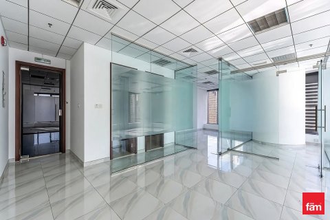 98.3m² Office in Dubai, UAE No. 137184 3