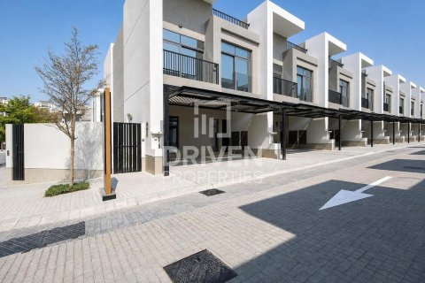 Villa de 5 chambres à Liwan, UAE No. 210012 3