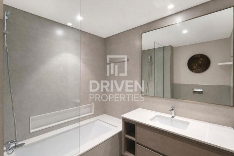Appartement de 2 chambres à Opera District, UAE No. 210007 17