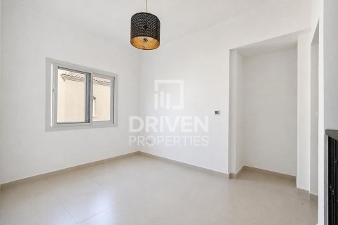 Villa de 3 chambres à Bella Casa, UAE No. 210008 8