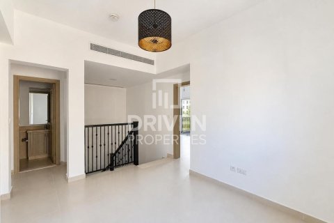 Villa de 3 chambres à Bella Casa, UAE No. 210008 9