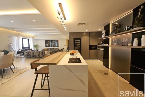 Appartement de 4 chambres  No. 109335 8