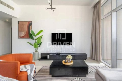 Apartment de 2 dormitorios en BLVD Crescent, UAE No. 190436 4
