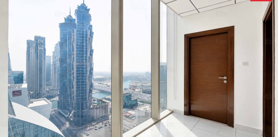 176.6m² Office in Business Bay, UAE No. 199336