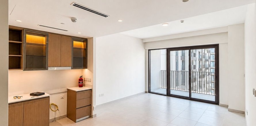 2 bedrooms Apartment in Dubai, UAE No. 199339