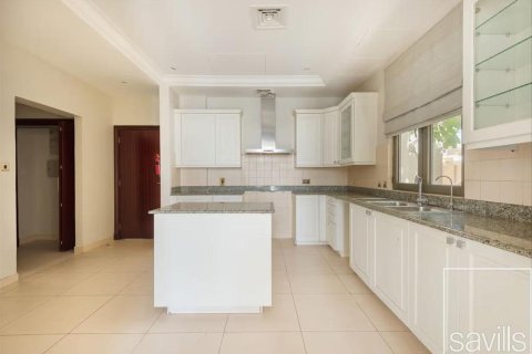 Вилла с 6 спальнями в Signature Villas, ОАЭ №193890 15