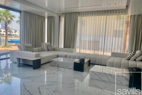 Villa de 5 dormitorios en Garden Homes, UAE No. 193889 3