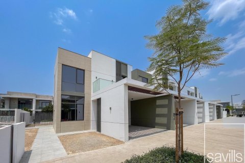 4 bedrooms Townhouse  No. 107824 2