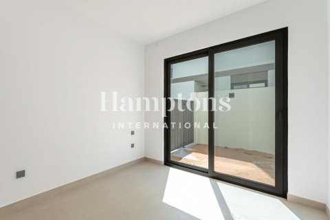 3 غرف نوم تاون هاوس  رقم 125682 2