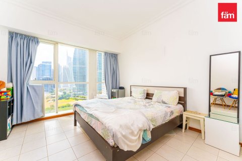 2 bedrooms Apartment in Dubai, UAE No. 140449 8