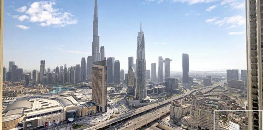 Квартира с 3 спальнями в Zabeel, ОАЭ №136529