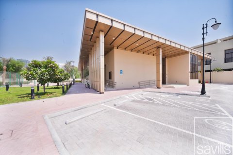 Таунхаус с 4 спальнями в Dubai Sports City, ОАЭ №136530 26