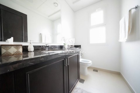 3 bedrooms Townhouse  No. 129949 13