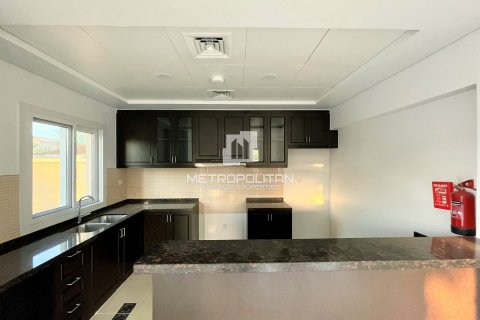 3 bedrooms Townhouse  No. 129949 5