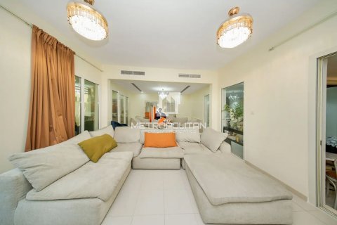 3 bedrooms Villa No. 129948 12