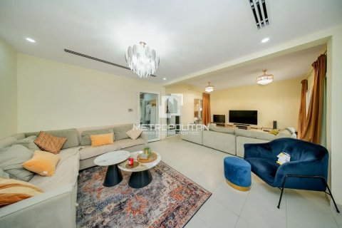 3 bedrooms Villa No. 129948 9
