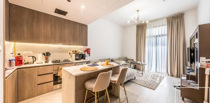 1 bedroom Apartment in Dubai Studio City, UAE No. 199251