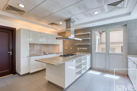 4 bedrooms Villa in Victory Heights, UAE No. 199248 16