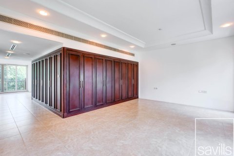 4 bedrooms Villa in Victory Heights, UAE No. 199248 14