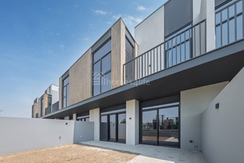 3 bedrooms Townhouse in Mudon, UAE No. 168631