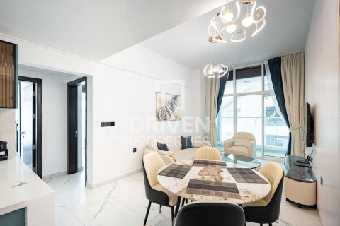 Apartment de 2 dormitorios en Dubai Science Park, UAE No. 190463 2