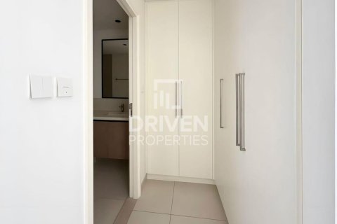 2 bedrooms Apartment in Burj Crown, UAE No. 193094 11